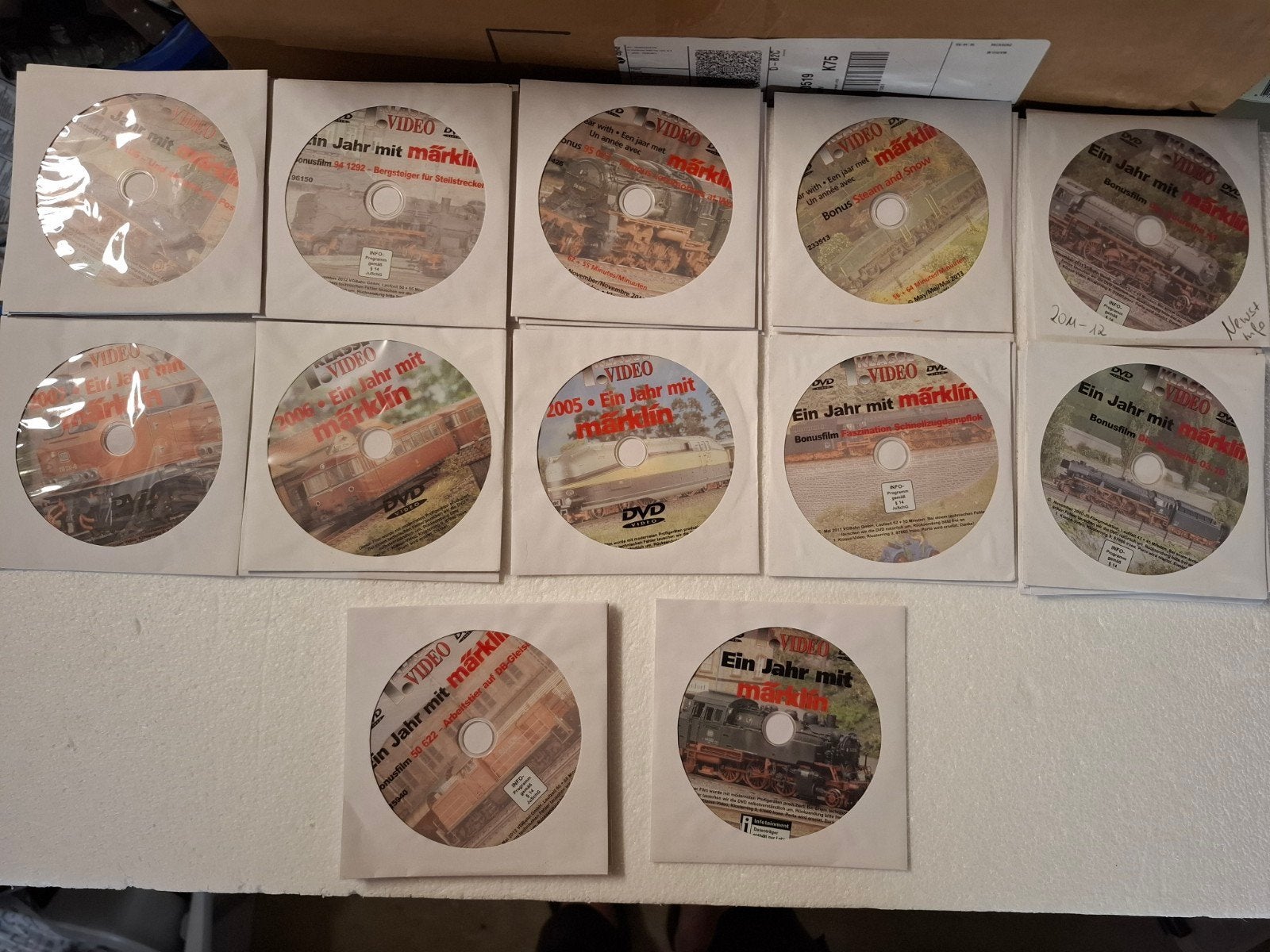 Ein jhar mid marklin dvd div jaren, Gelijkstroom of Wisselstroom, Overige typen, Ophalen of Verzenden, Zo goed als nieuw