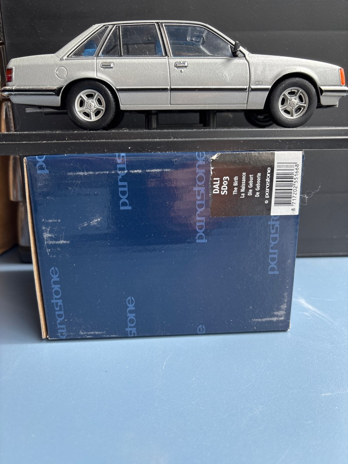 Opel Senator 1/24 modelauto - Gedetailleerd schaalmodel, Ophalen of Verzenden, Zo goed als nieuw, Auto, Overige merken