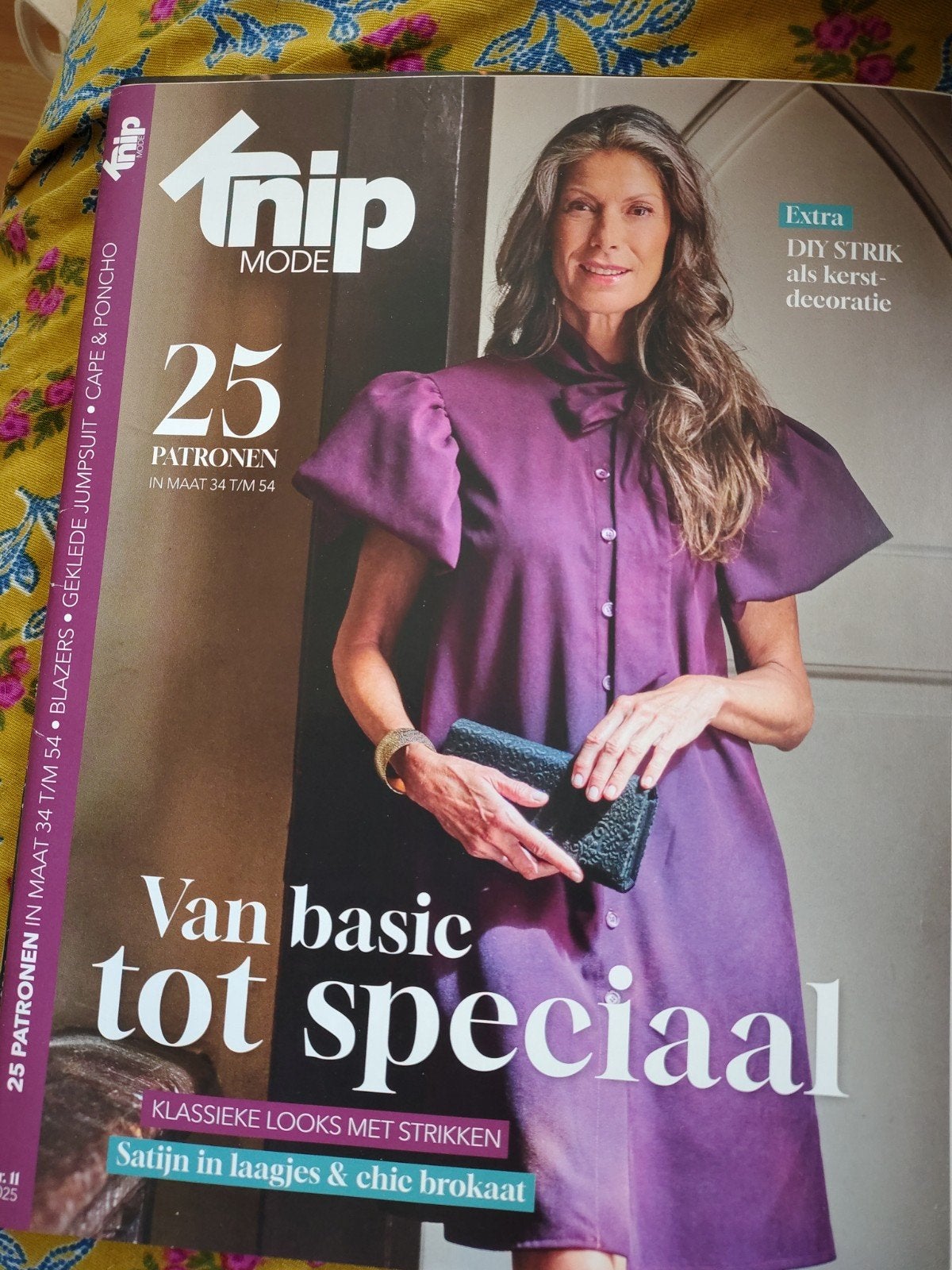 knip 11-2025, Hobby en Vrije tijd, Kledingpatronen, Ophalen of Verzenden, Zo goed als nieuw, Vrouw, Knipmode