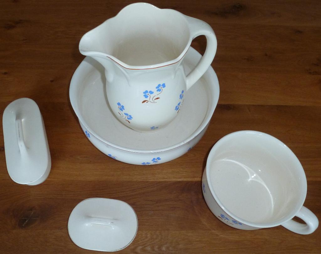 Lampet set, Antiek en Kunst, Antiek | Keramiek en Aardewerk, Ophalen