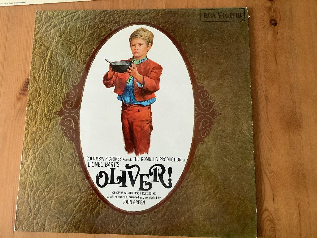 Charles Dickens, 3 Lp’s “Oliver!”, Gelezen, Verzenden, Europa overig, Charles Dickens’s Oliver