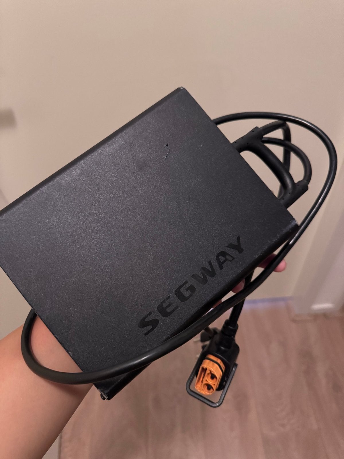 Defecte Segway acculader (420W), Gebruikt