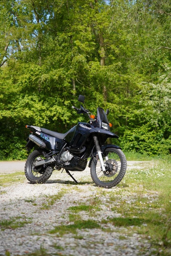 Suzuki DR 800 Zwart Uniek, Motoren, Particulier, Toermotor
