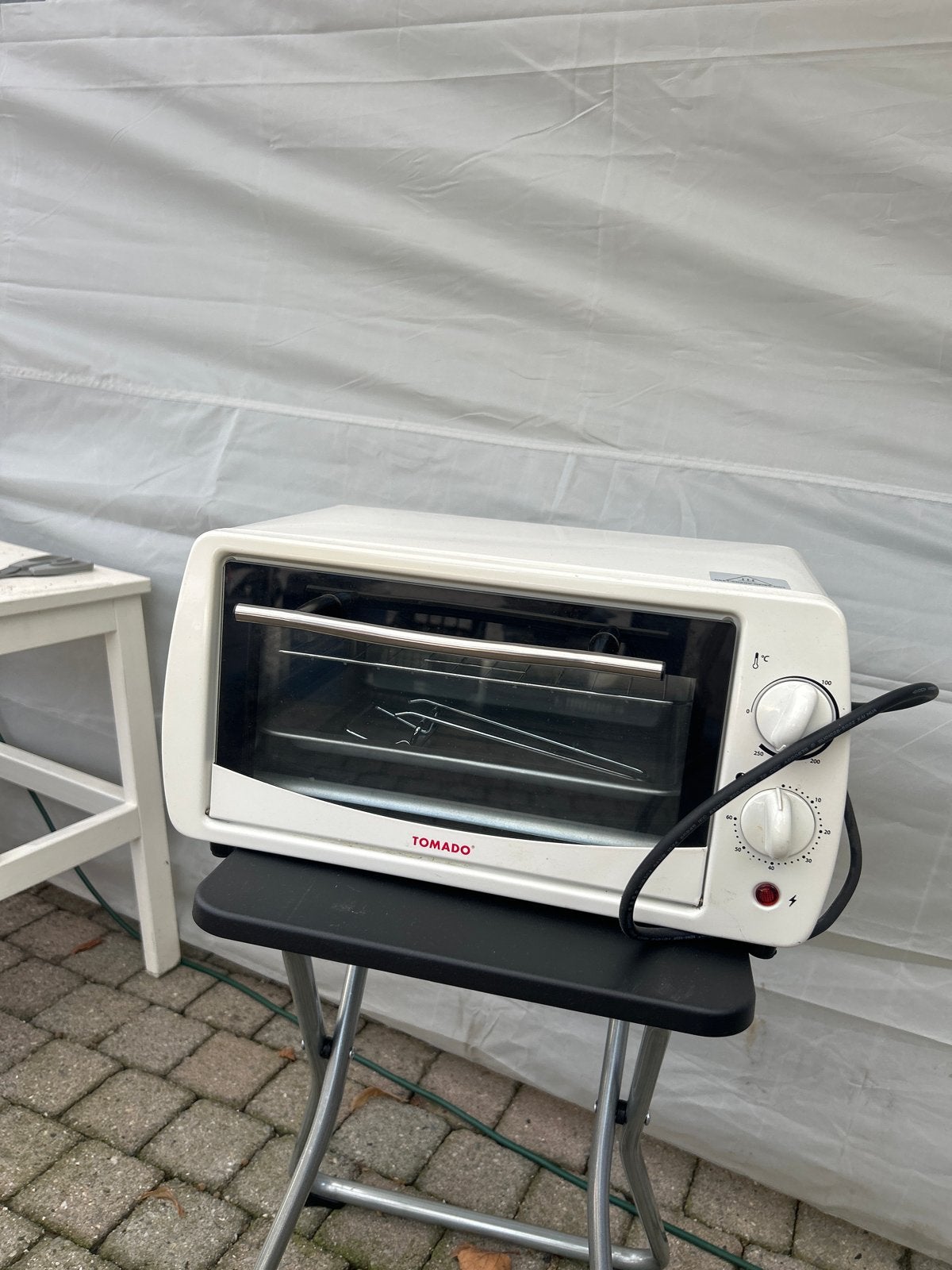 Tomado Mini-oven voor camping- Compact en Handig, Minder dan 45 cm, Ophalen of Verzenden, Vrijstaand, Mini-oven
