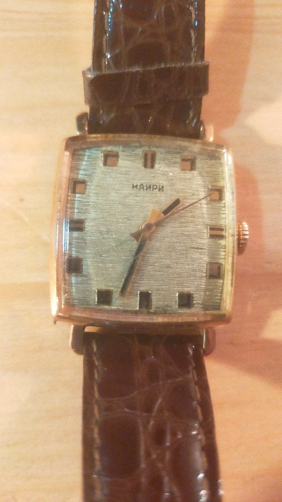 Vintage Sovjet horloge | 14kt massief goud | jaren '60, Sieraden, Tassen en Uiterlijk, Horloges | Heren, Overige merken, Polshorloge