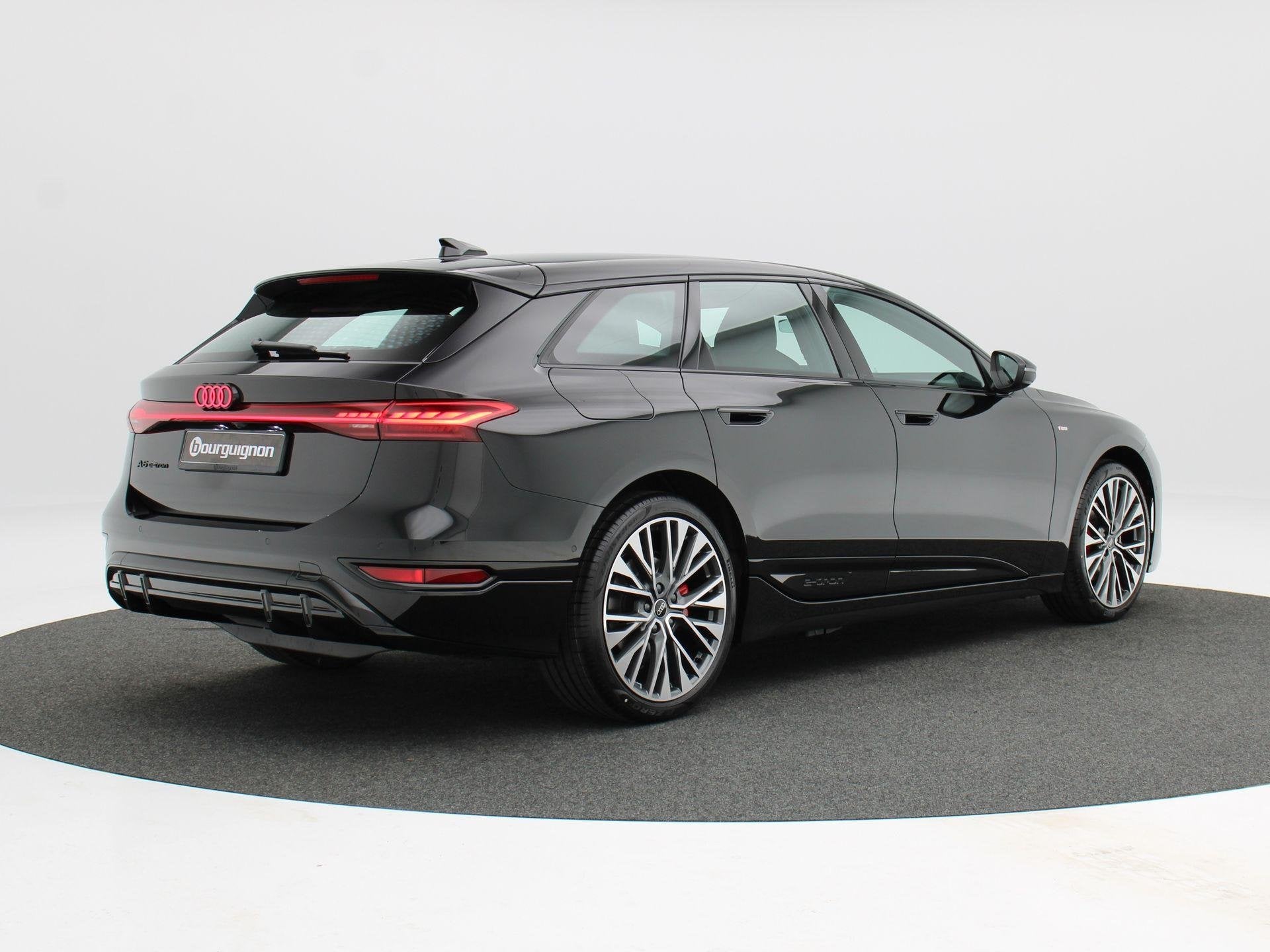 Audi A6 Avant e-tron S edition| 83 kWh | 286 PK | Privacygla, Auto's, Automaat, Achterwielaandrijving, Zwart, Zwart