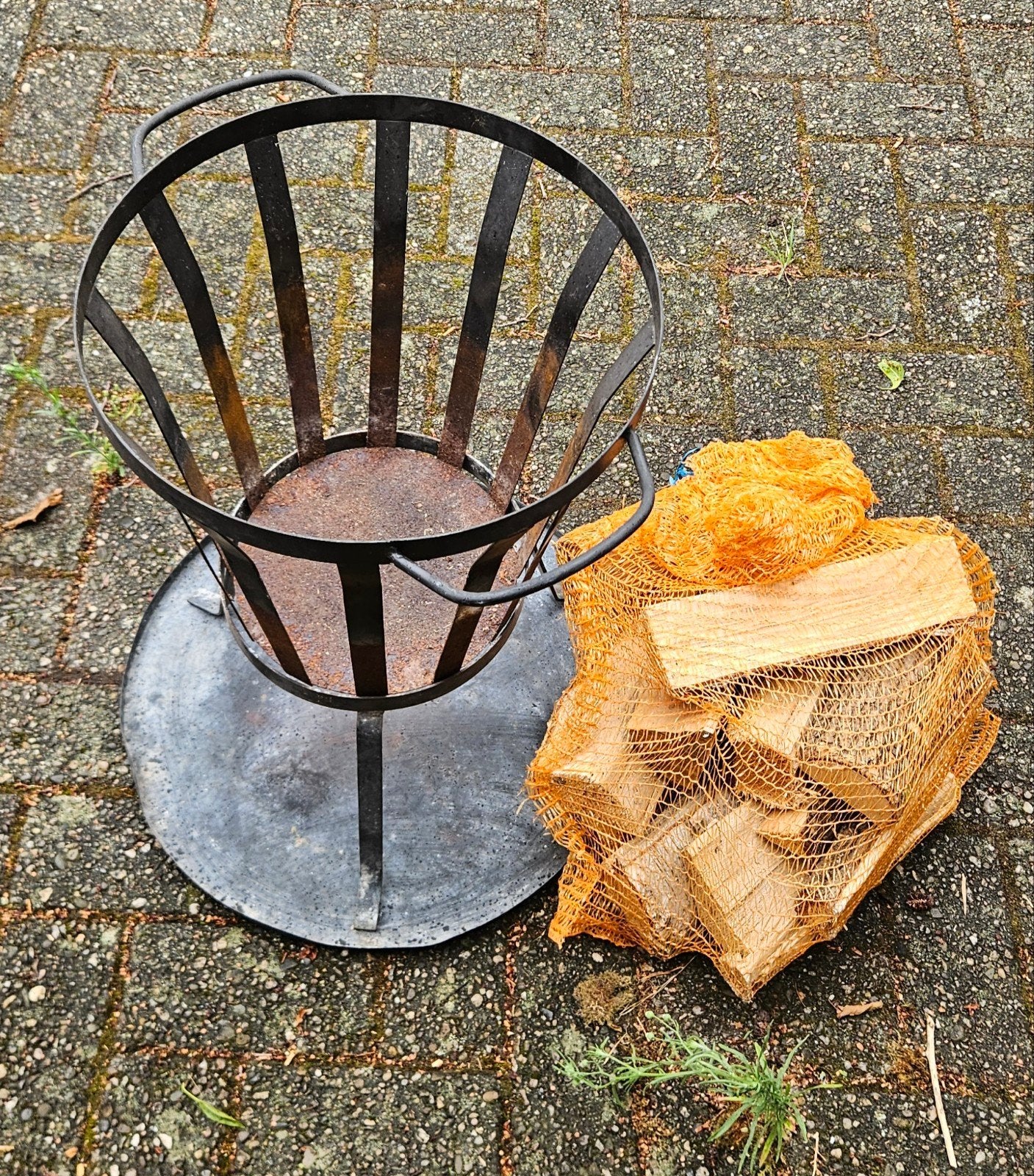 Gebruikte vuurkorf met asopvangbak, Ophalen of Verzenden, Gebruikt, Vuurkorf