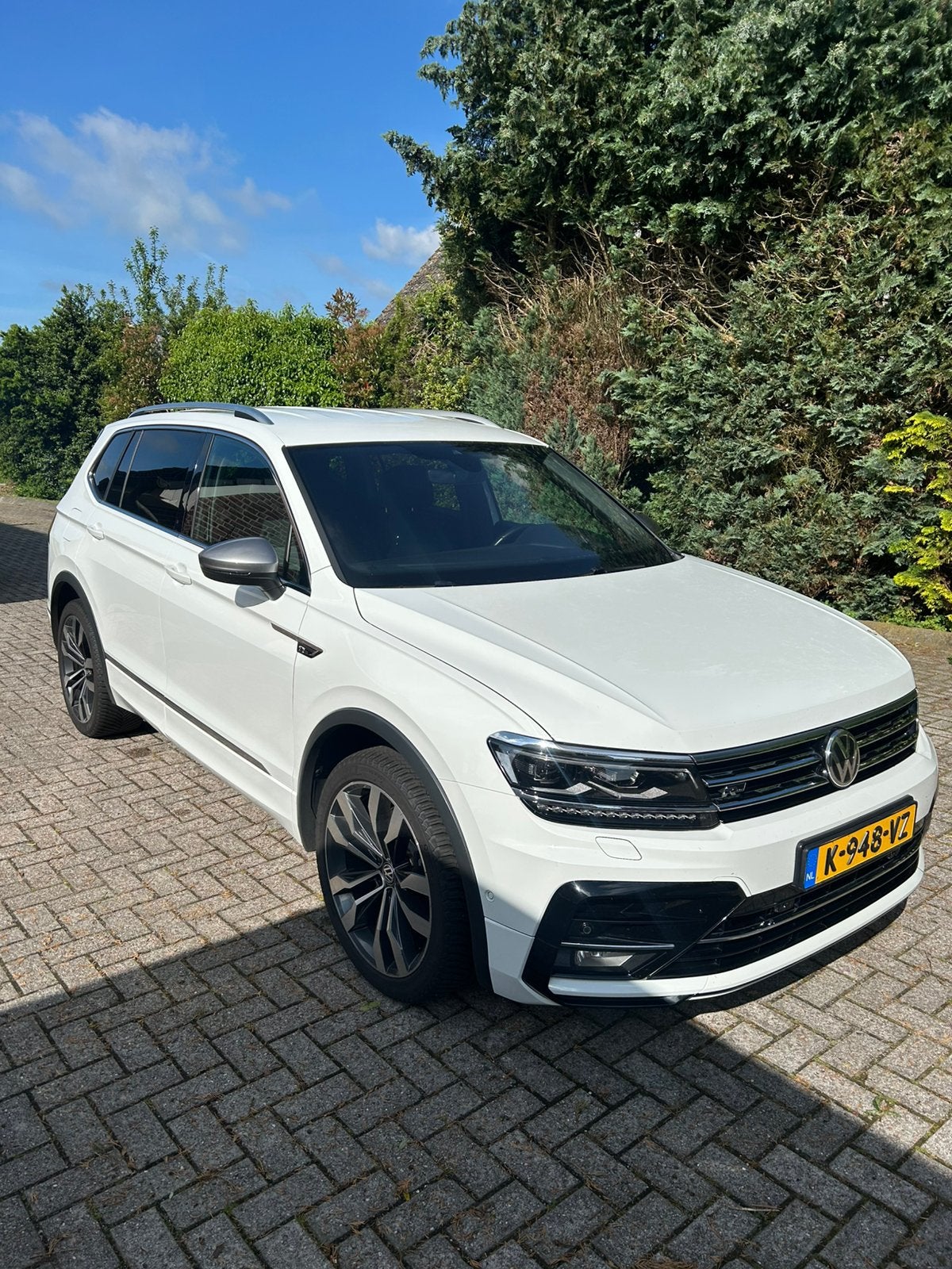 Volkswagen Tiguan 2.0 TDI 190pk 4MOTION 7-DSG 2019 Wit, Automaat, Wit, Diesel, Vierwielaandrijving