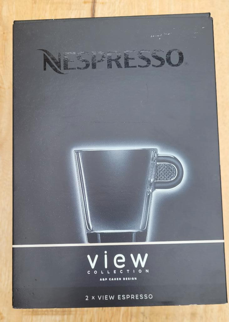 2 schoteltjes van Nespresso (View collection), Nieuw, Ophalen of Verzenden, Effen, Kop(pen) en/of Schotel(s)