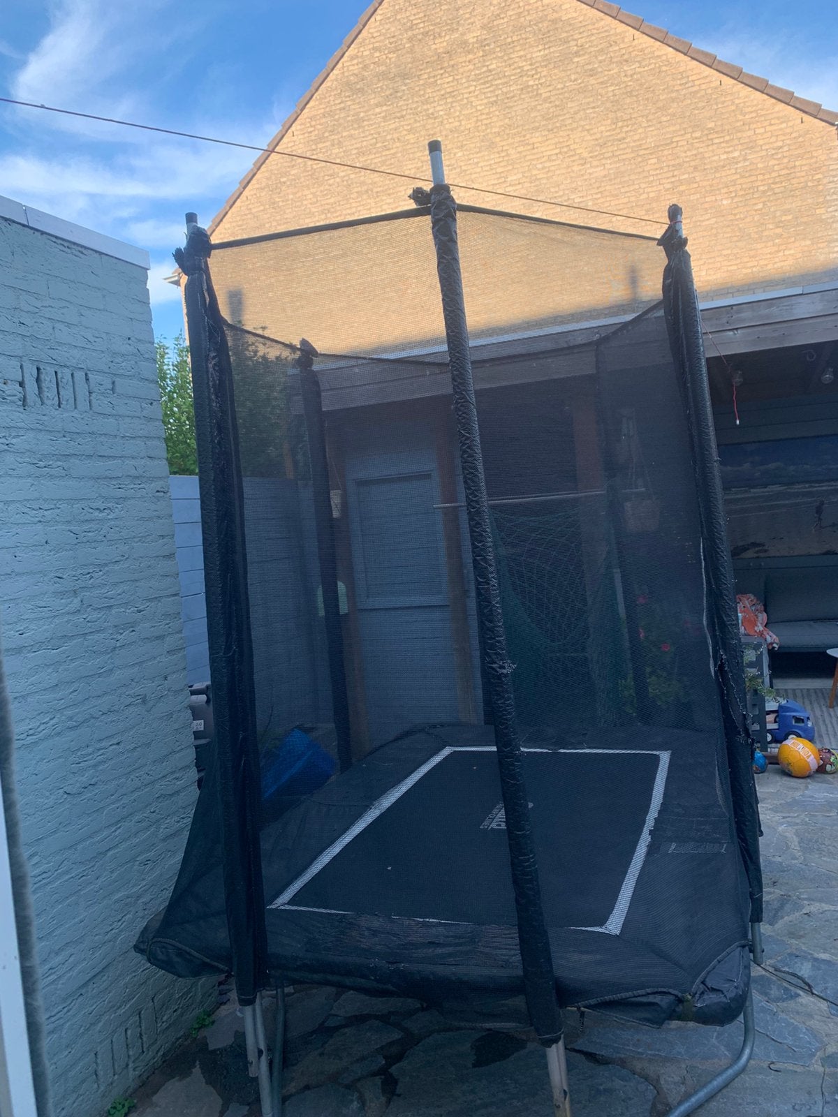Salta trampoline, Ophalen, Gebruikt