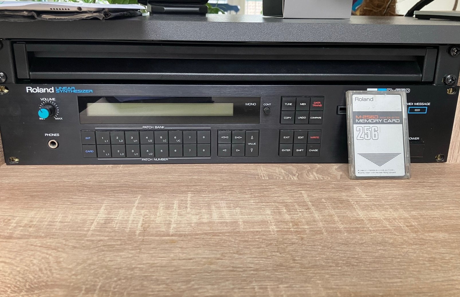 Roland D550 met Musitronics, Ram kaart & handleidingen, Ophalen, Zo goed als nieuw, Roland