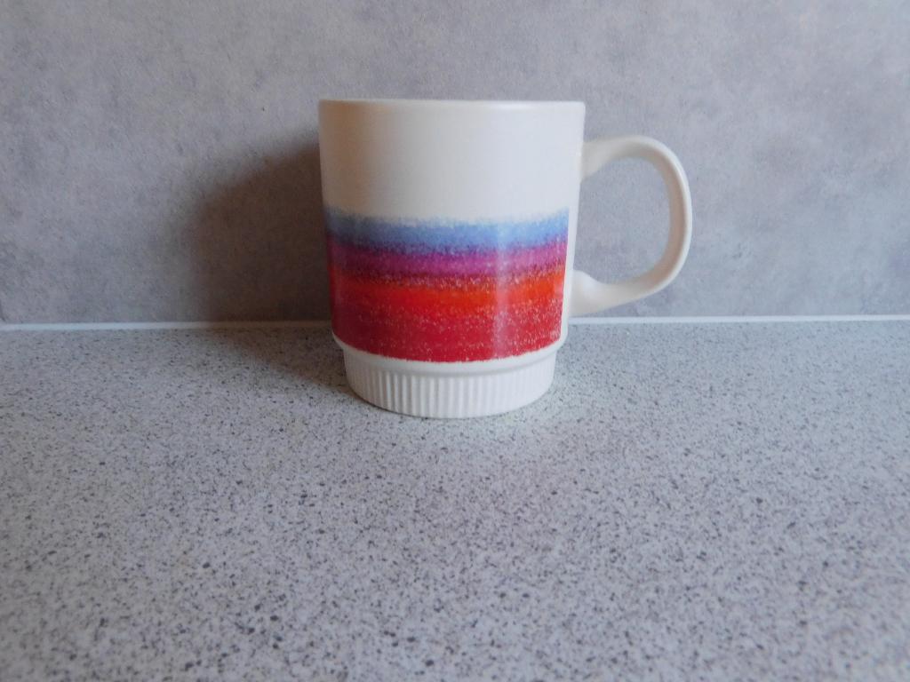 Mok 300 ml. Multicolour Poole Pottery Made in England, Ophalen of Verzenden