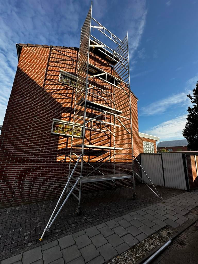 Custers rolsteiger werkhoogte 10.2meter, Doe-het-zelf en Verbouw, Steigers, Ophalen, Gebruikt, Rolsteiger of Kamersteiger, 5 meter of hoger