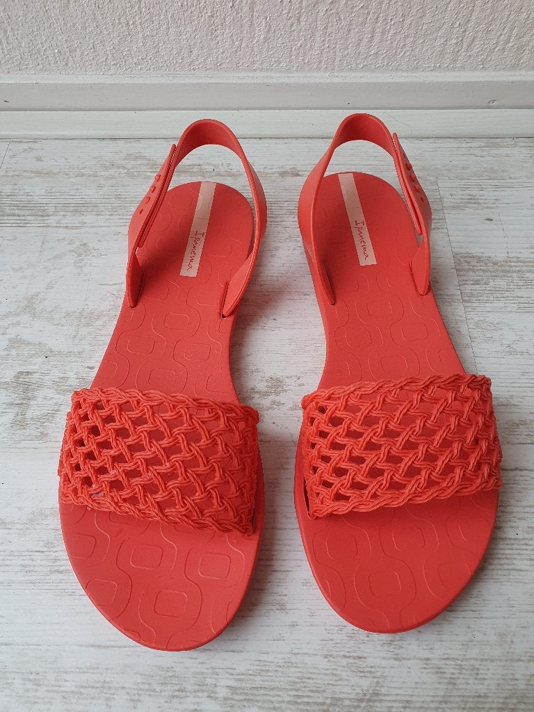 Slippers ipanema mt 40, nieuwstaat, € 12,50, Nieuw, Ipanema, Ophalen, Slippers