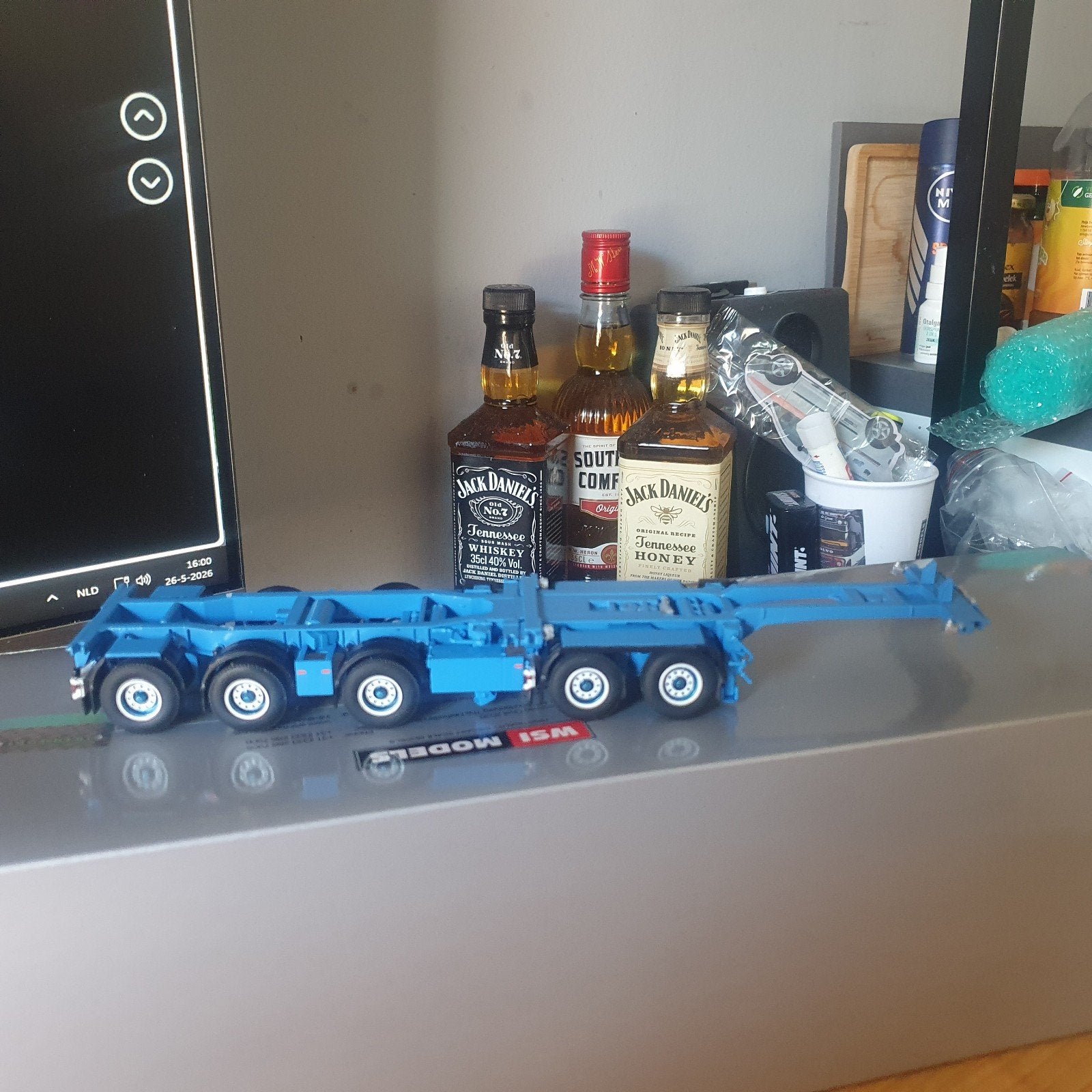 Wsi container breaker chassis john vd made voor 65 euro, Hobby en Vrije tijd, Modelauto's | 1:50, Ophalen of Verzenden, Nieuw