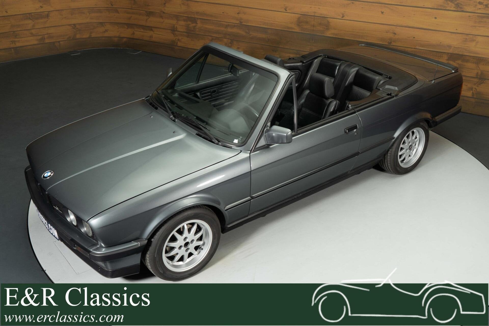 BMW 320i Cabriolet | 1989, Auto's, Achterwielaandrijving, Zwart, 4 stoelen, Leder