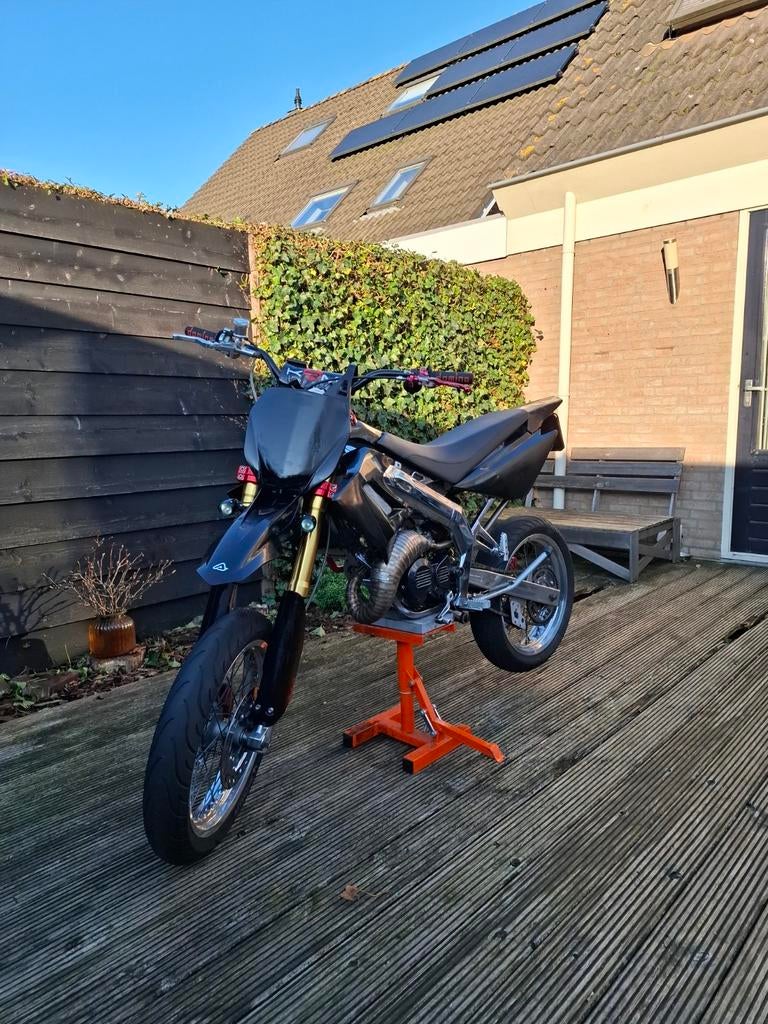Derbi drd 06, Fietsen en Brommers, Ophalen, 6 versnellingen, Maximaal 45 km/u, 70 cc