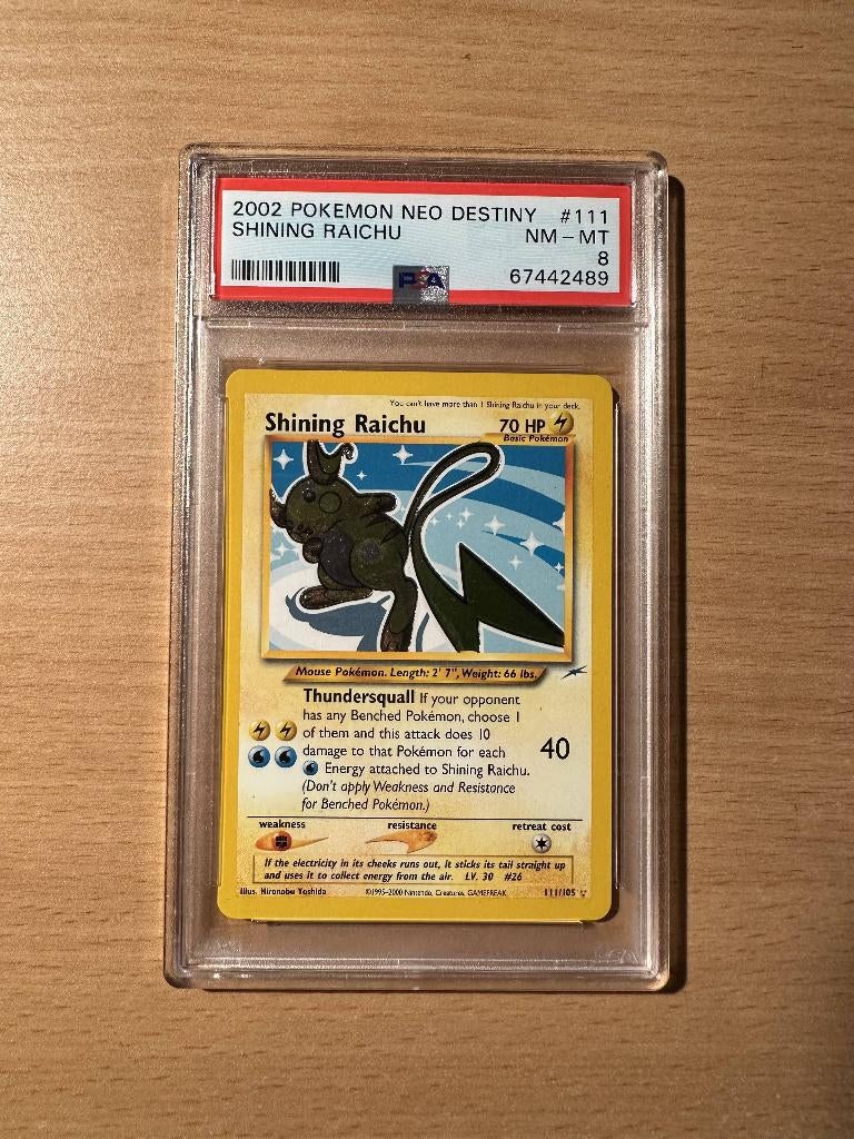 Neo Destiny - Shining Raichu PSA 8, Ophalen of Verzenden, Nieuw, Losse kaart