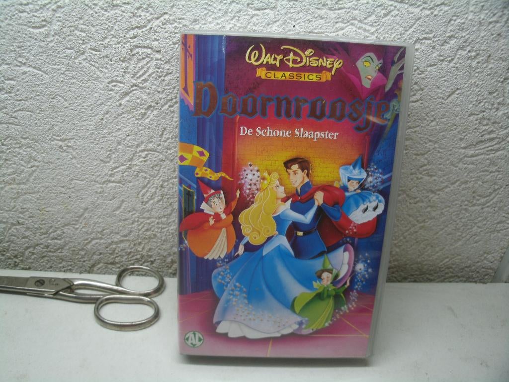 vhs 187a doorn roosje classics ned gespr, Cd's en Dvd's, VHS | Kinderen en Jeugd, Alle leeftijden, Ophalen of Verzenden, Gebruikt