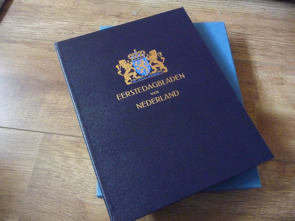 DAVO EERSTE DAGBLADEN 1 T/M 33, Verzenden