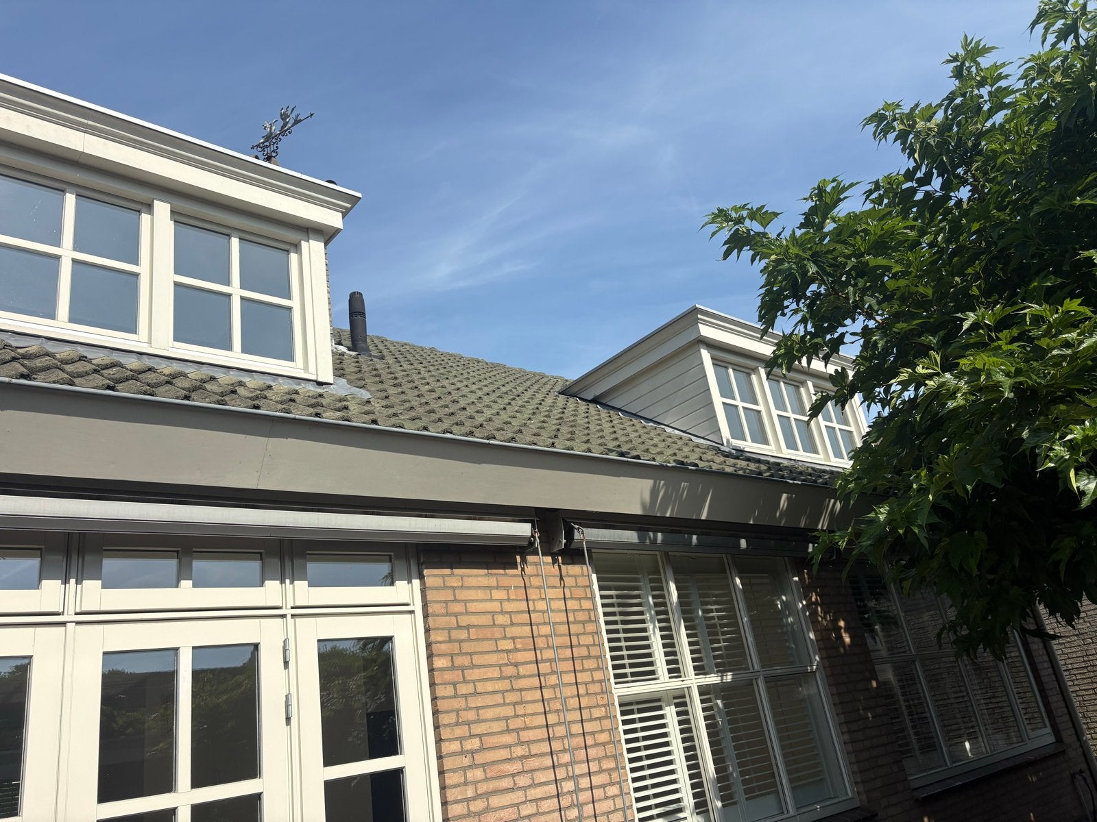Traditioneel Gebouwde Dakkapel op Maat Onderhoudsarm, Garantie
