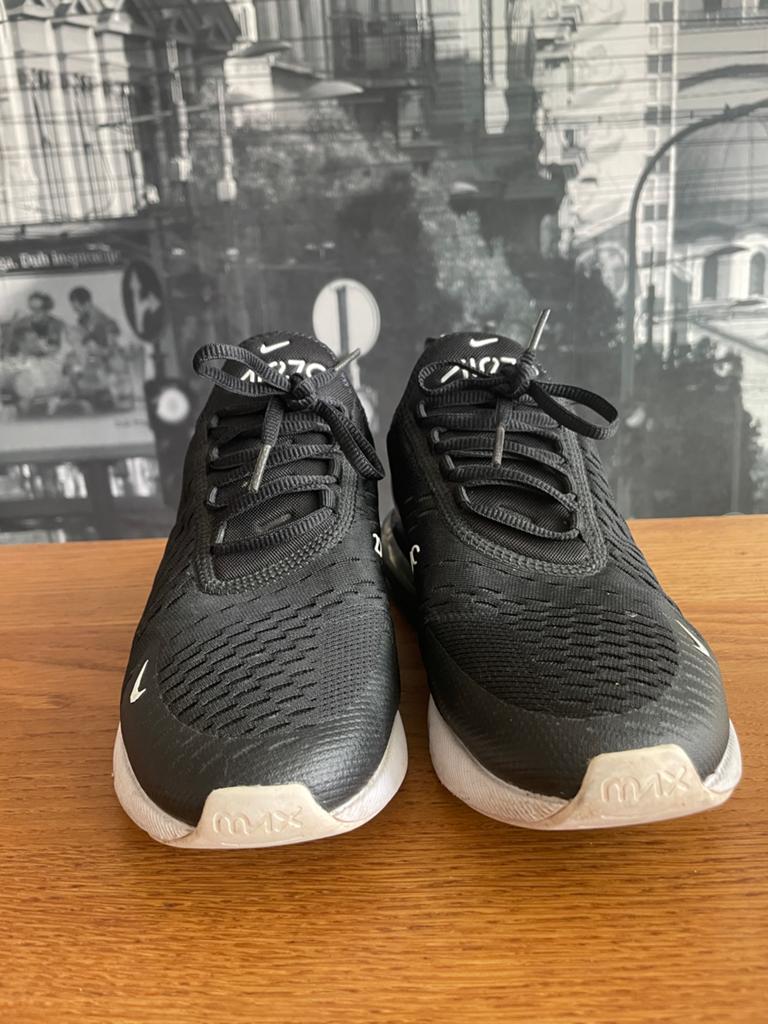Nike Air Max 270 - Maat 40, Ophalen of Verzenden, Gedragen, Zwart, Sneakers of Gympen