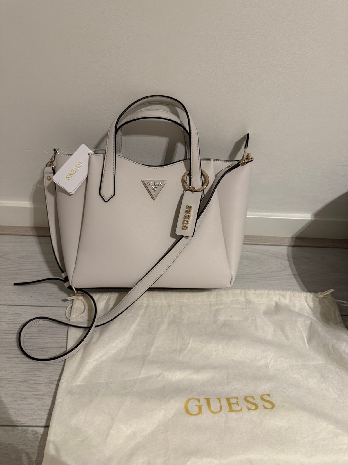 Guess damestas NIEUW!, Ophalen of Verzenden, Nieuw