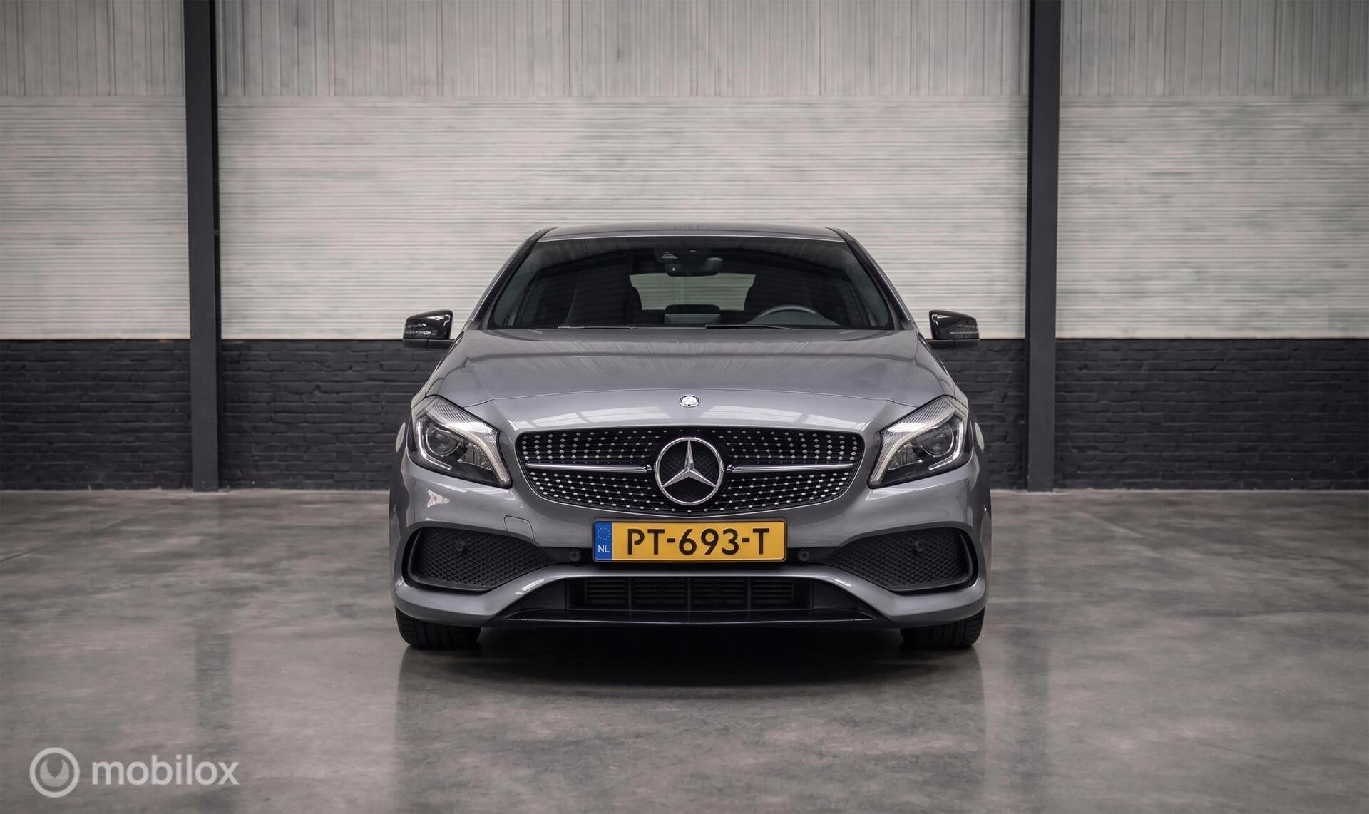 Mercedes A-klasse 180 ambition AMG style, Auto's, Voorwielaandrijving, Gebruikt, Euro 6, 4 cilinders