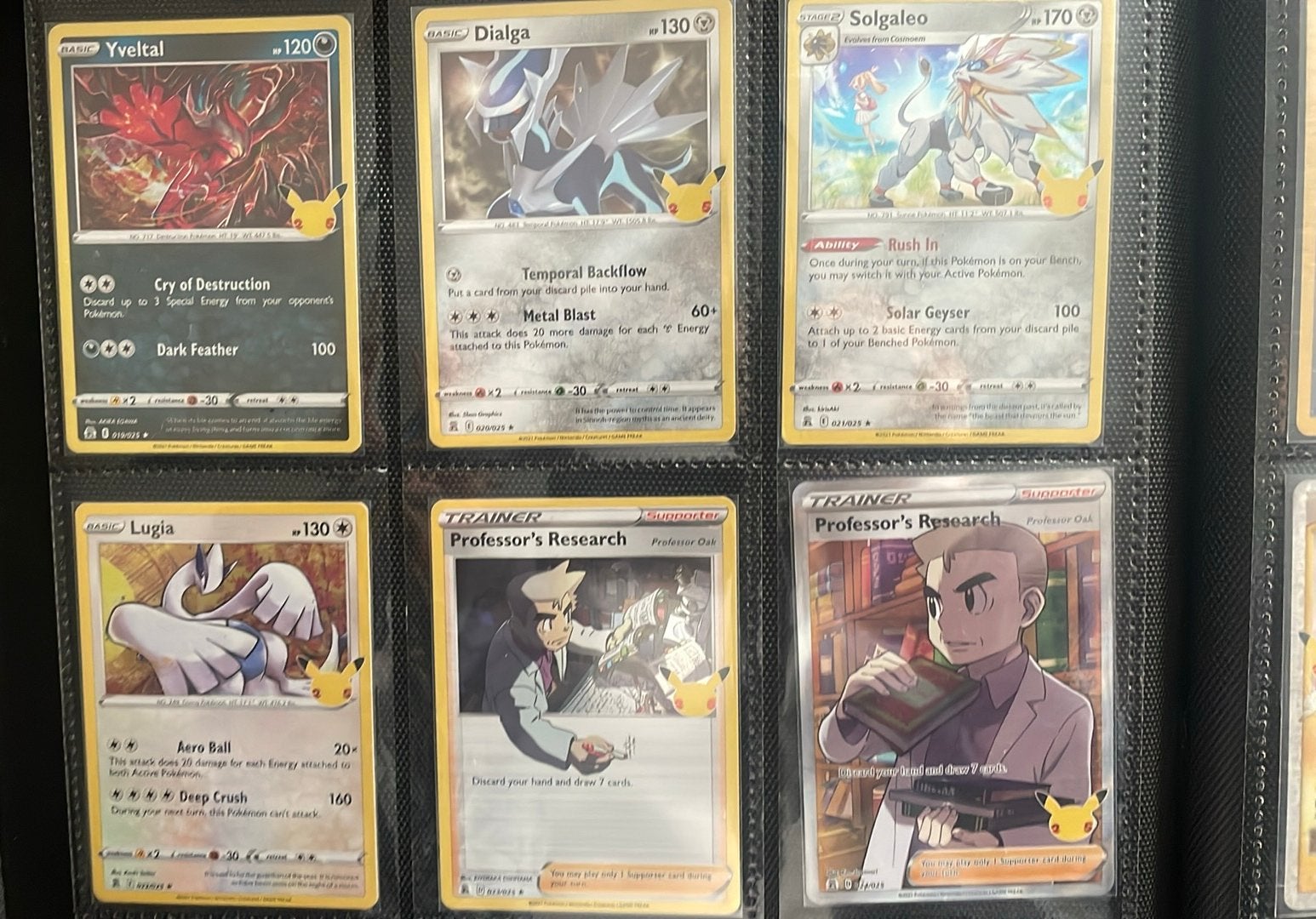 Pokémon Celebrations Kaarten, Hobby en Vrije tijd, Verzamelkaartspellen | Pokémon, Ophalen, Zo goed als nieuw, Meerdere kaarten