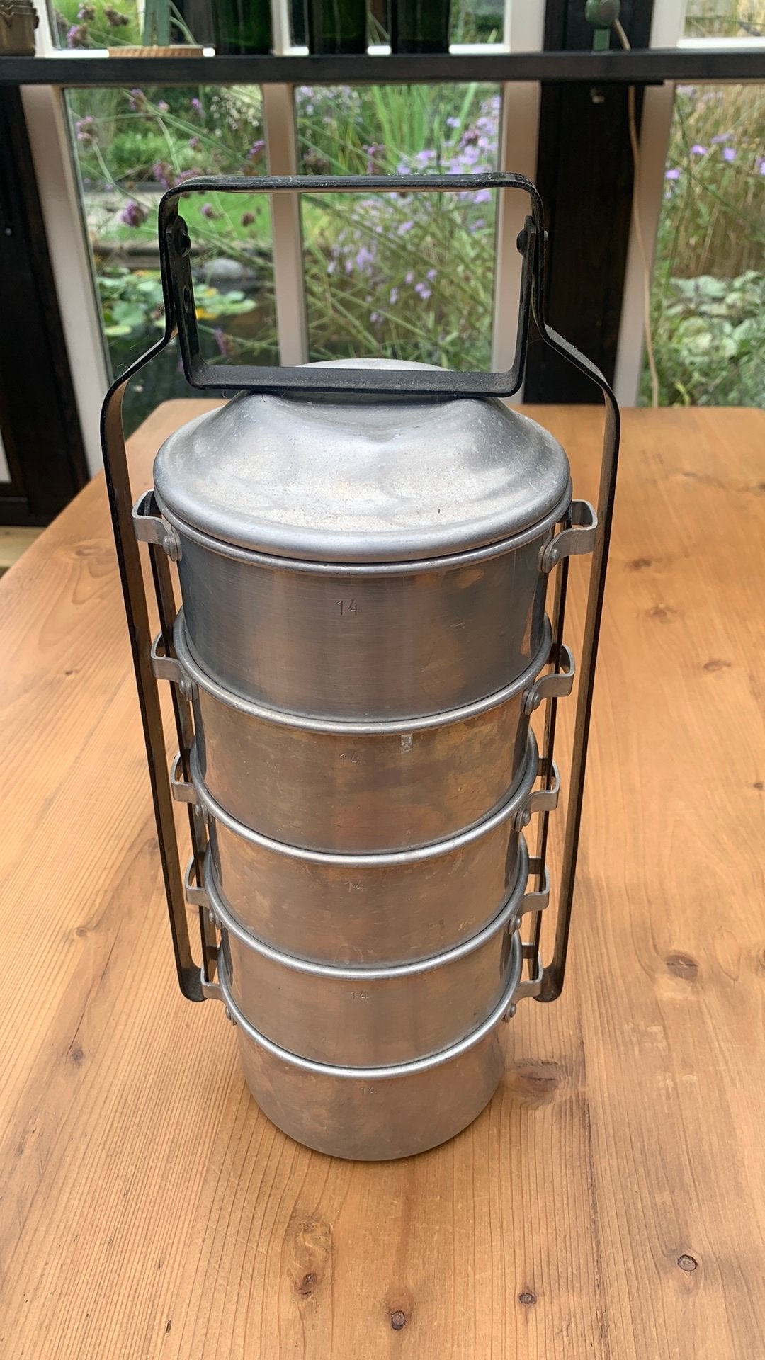 Vintage etensdrager aluminium, Ophalen of Verzenden