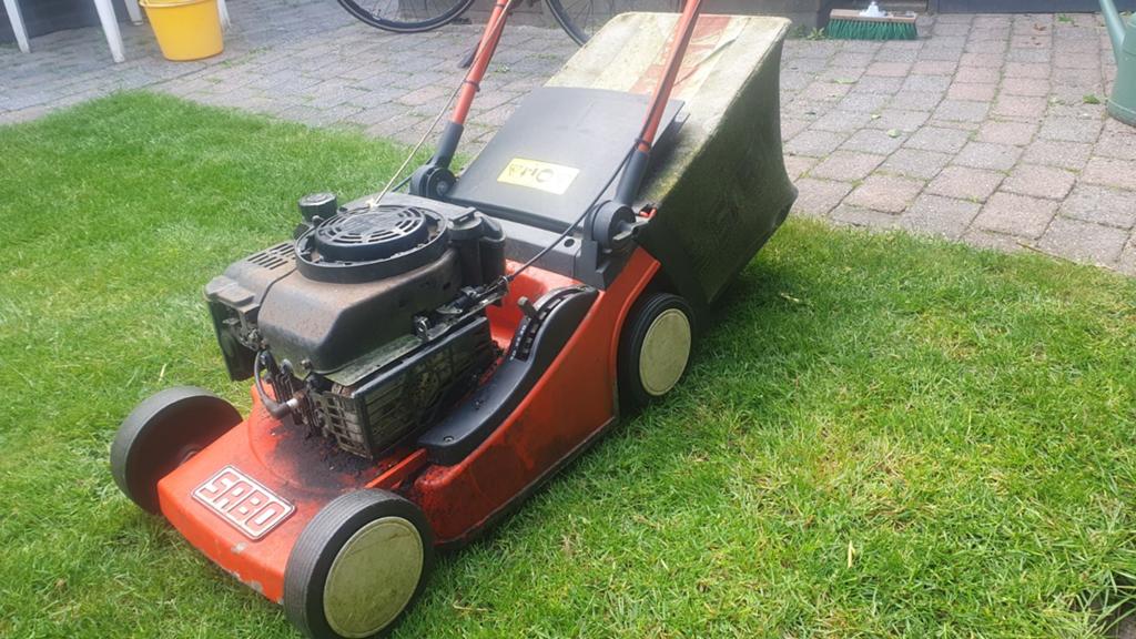 Grasmaaier, Ophalen