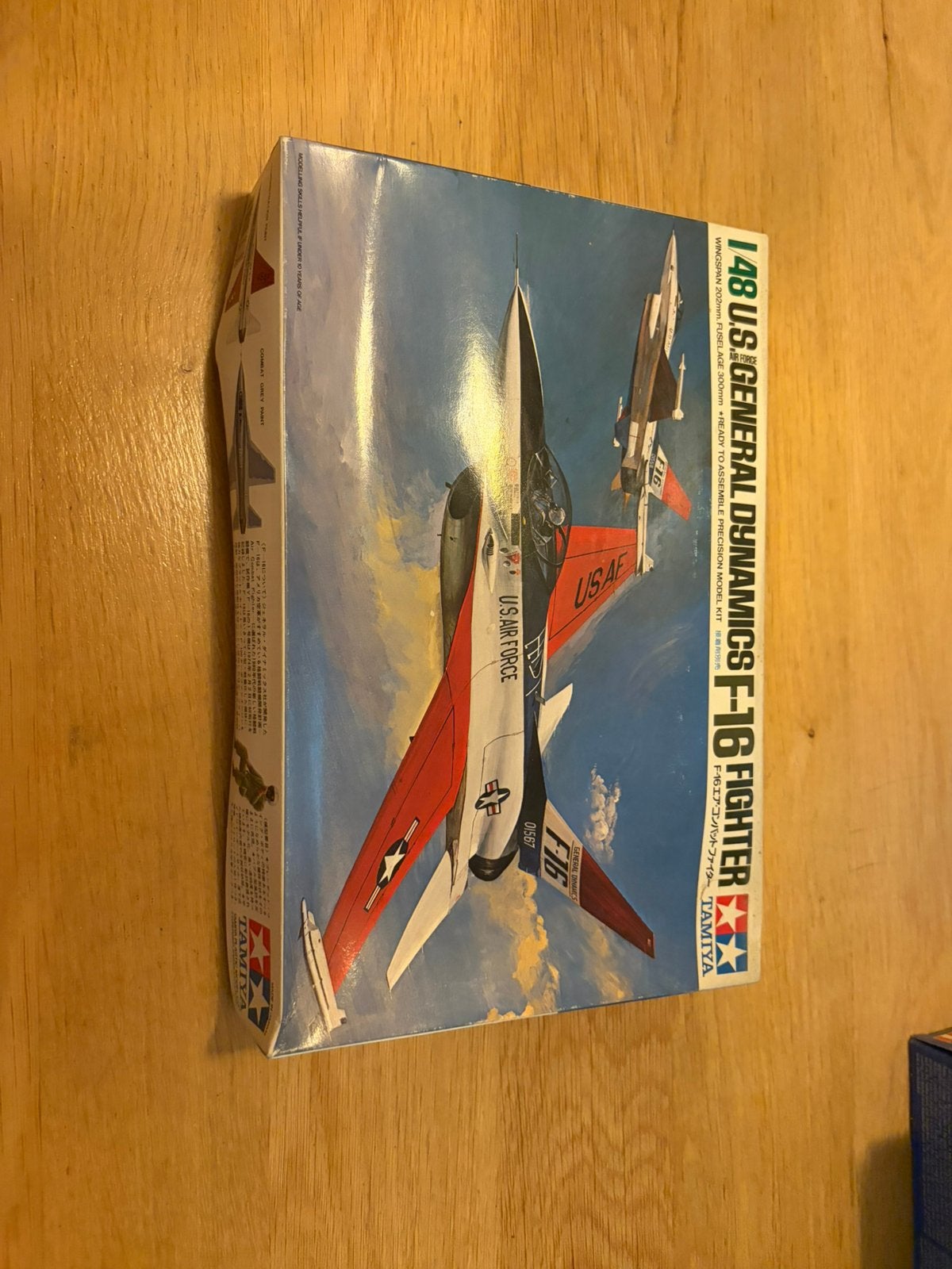 Tamiya US general dynamics F-16 fighter 1/47 61022, Hobby en Vrije tijd, Modelbouw | Vliegtuigen en Helikopters, Ophalen, Zo goed als nieuw