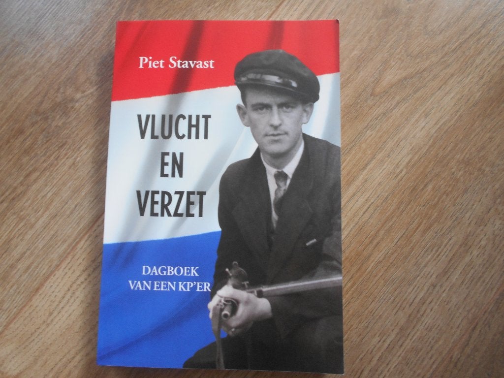 Piet Stavast Vlucht en verzet, Ophalen of Verzenden, Tweede Wereldoorlog, Zo goed als nieuw, Overige onderwerpen