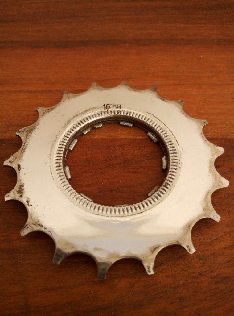 Shimano sluitkrans 18 tanden 9speed, Gebruikt, Verzenden, Staal, Derailleur of Ketting