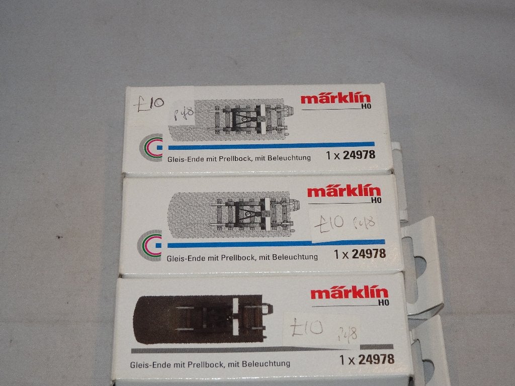 3 x Marklin stootblok met ledlicht 24978 NIEUW in OVP (#947), Wisselstroom, Nieuw, Rails, Ophalen of Verzenden