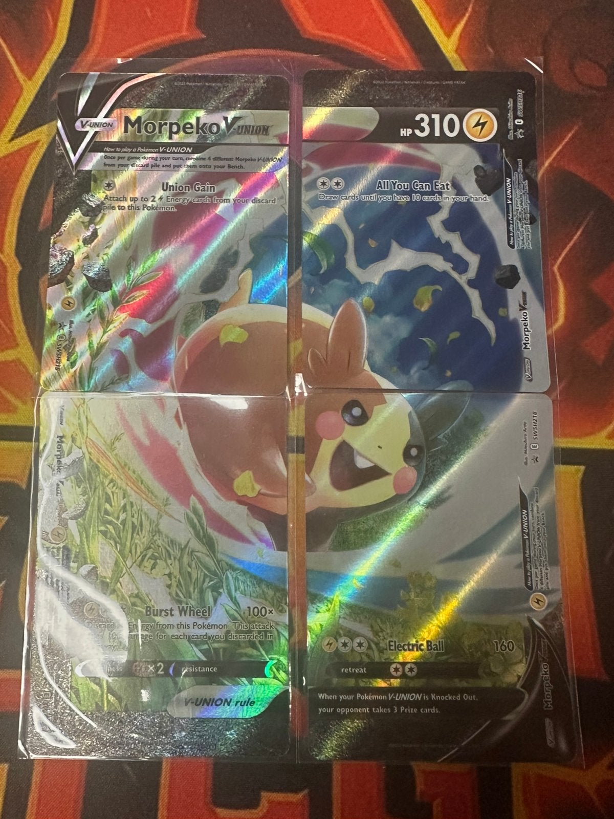 Morpeko V-Union (SWSH215-218) - Set van 4, Ophalen of Verzenden, Zo goed als nieuw, Meerdere kaarten, Foil