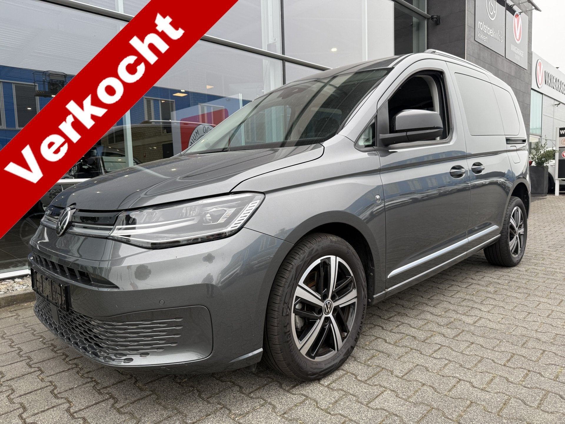 Volkswagen Caddy 5+0 of 3+1 Rolstoelauto 1.5 TSI (Zeer mooie, 1556 kg, Bedrijf, Zilver of Grijs, Leder en Alcantara