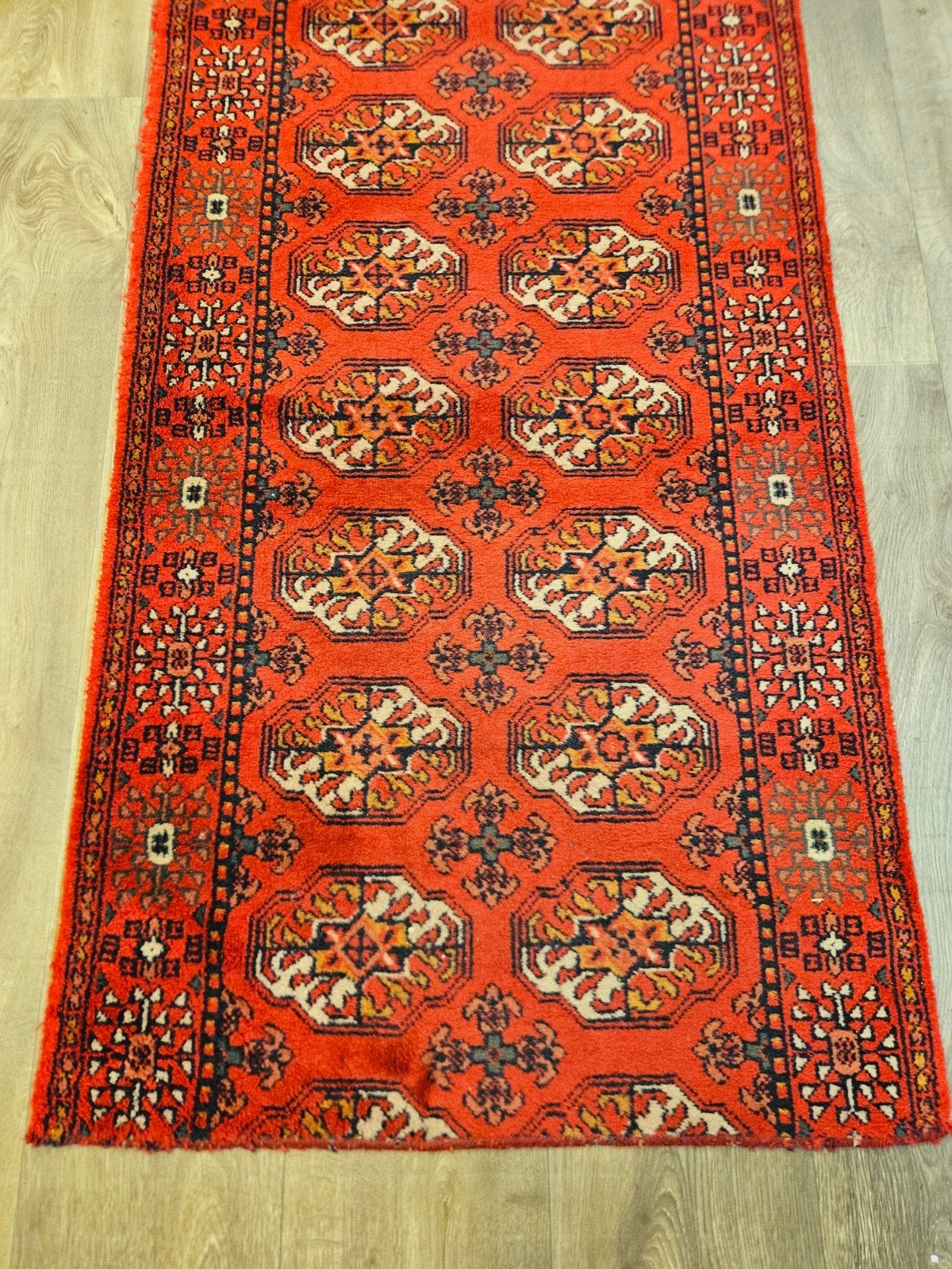 Perzische Loper. Prachtige kleuren en patronen! Weg = Weg!, 100 tot 150 cm, Perzisch, Zo goed als nieuw, Rechthoekig