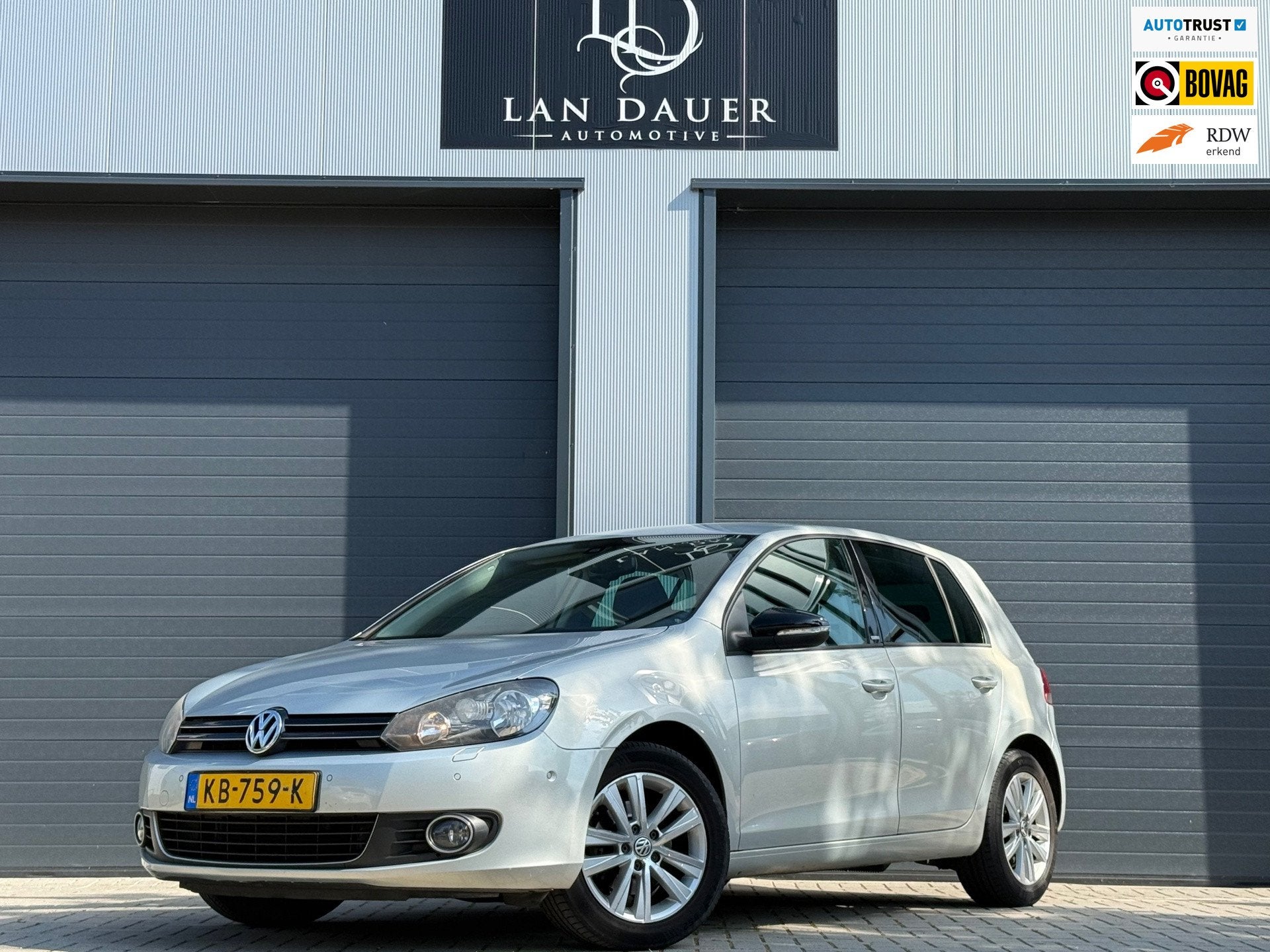 Volkswagen Golf 1.2 TSI Highline / AUTOMAAT / CRUISE / APK, Euro 5, Gebruikt, 4 cilinders, Alcantara