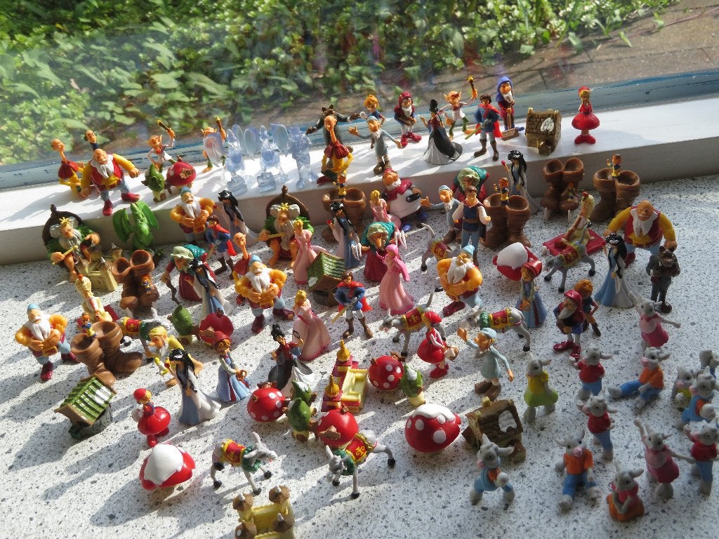 Ongeveer 100 Efteling figuurtjes van Emté Fakir Reus Wolf, Verzamelen, Ophalen of Verzenden, Zo goed als nieuw