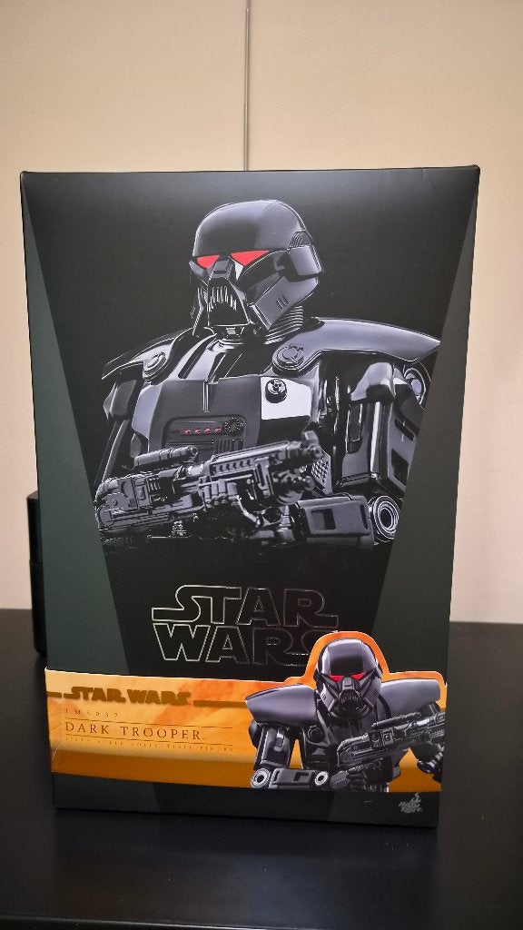 Hot Toys Star Wars "Dark Trooper" The Mandalorian (TMS032), Verzamelen, Ophalen of Verzenden, Zo goed als nieuw, Actiefiguurtje