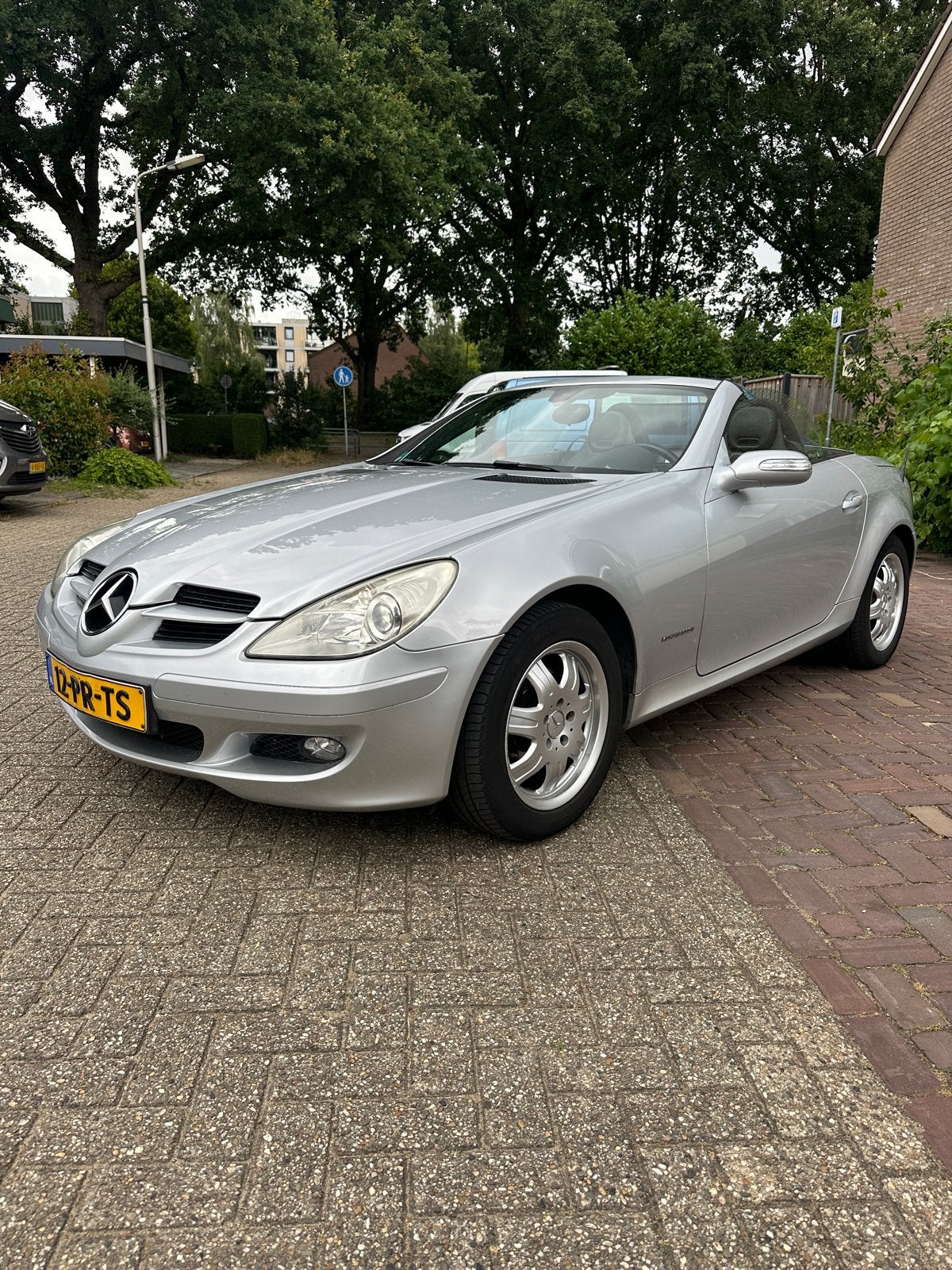 Mercedes-Benz SLk 200 Kompr Cabrio AUT 2004, Auto's, Automaat, Achterwielaandrijving, Zwart, 4 cilinders