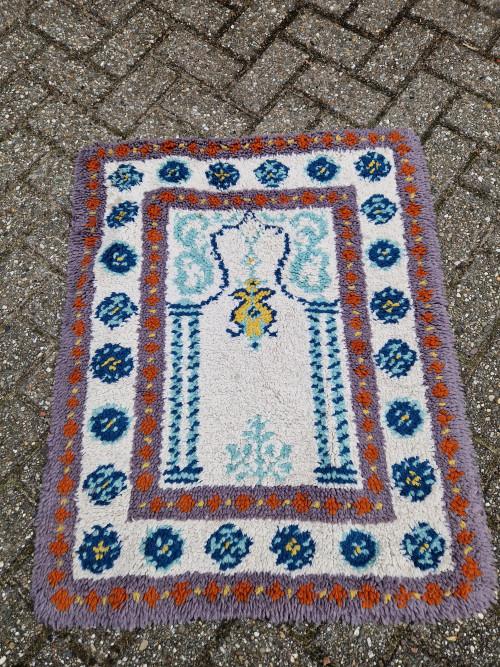 tafelkleed geknoopt verschillende kleuren, Ophalen of Verzenden, 'T Olde Gre-j, Info@toldegrej.nl, Endepoelstraat 20f Didam