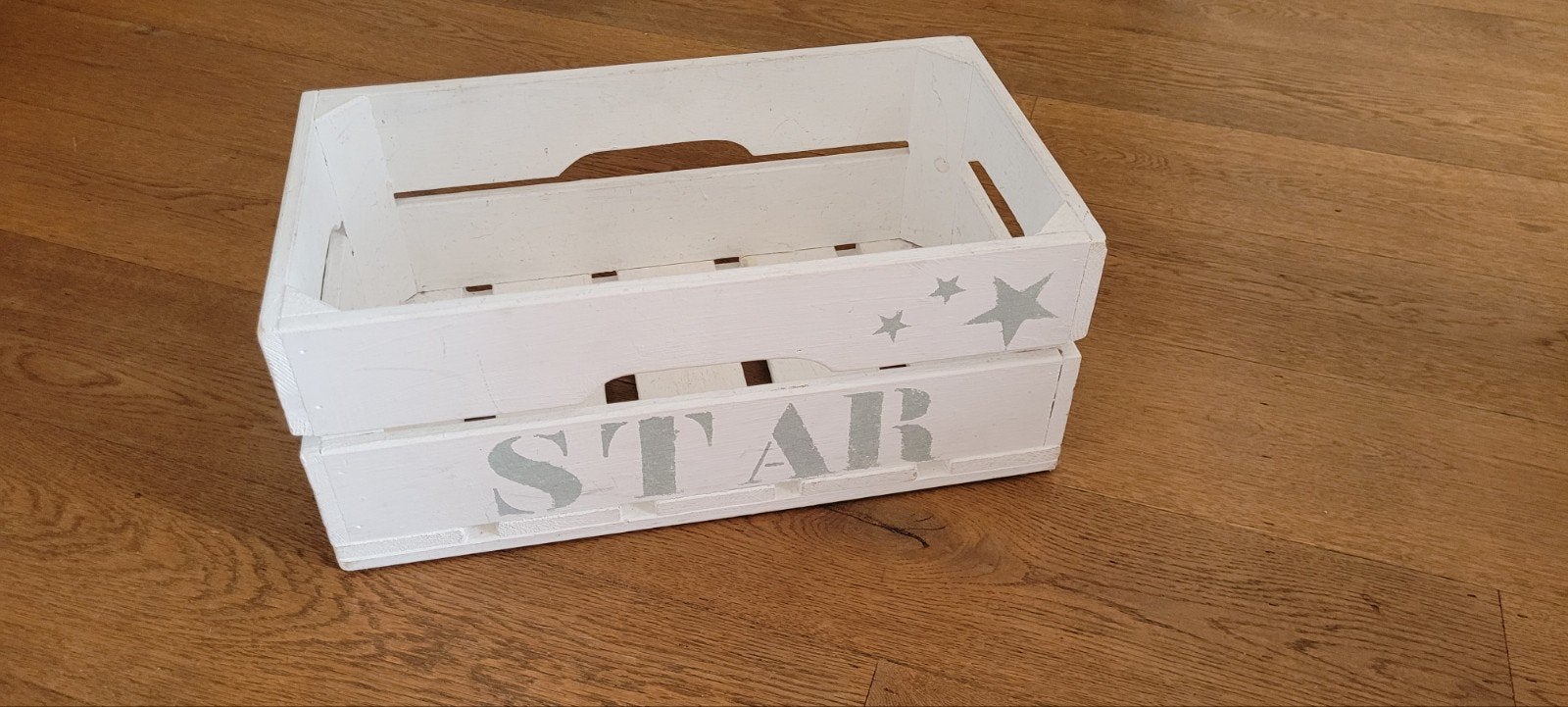 Witte houten krat met 'STAR' opdruk, Ophalen, Gebruikt, Wit, Hout