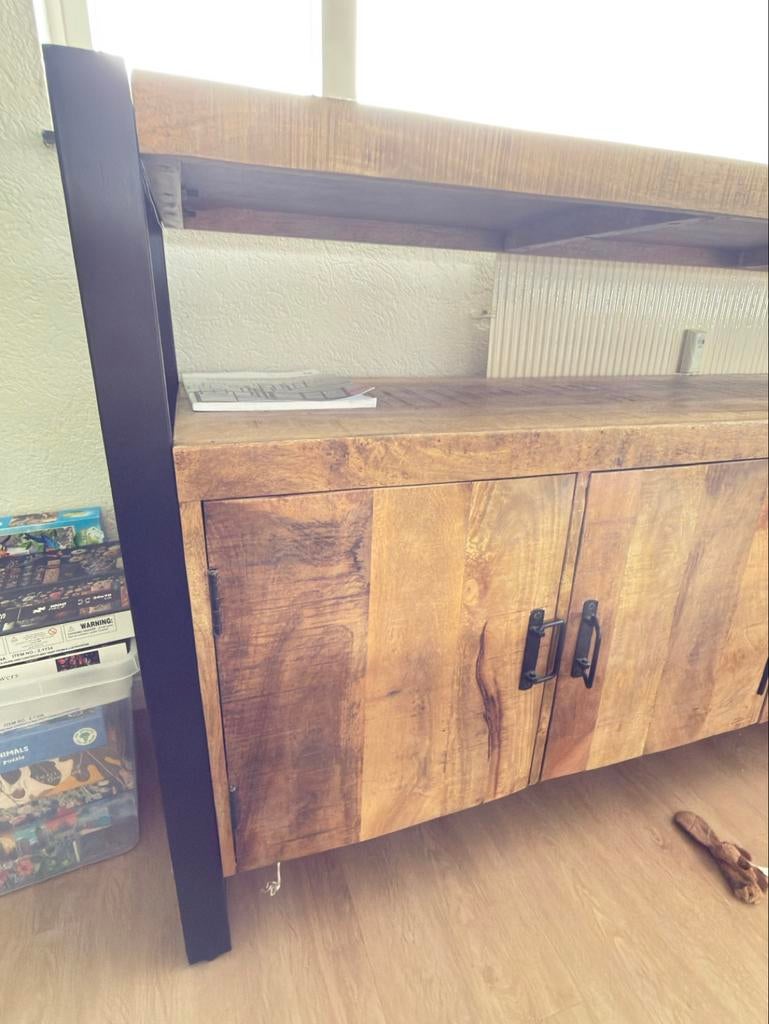 Massief mango houten dressoir met metalen details (1.80m), Ophalen, Gebruikt, 200 cm of meer, 25 tot 50 cm