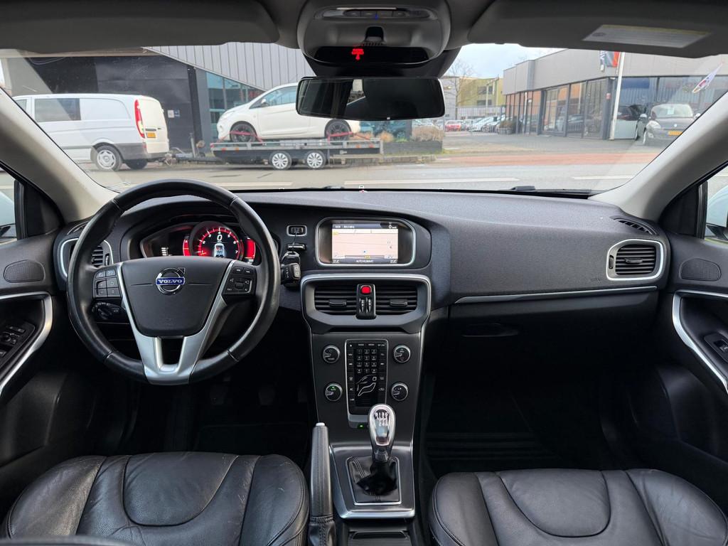 Volvo V40 1.6 T3 Summum/Clima/Leer/Pano Dak/Xenon/Camra/Crui, Auto's, Volvo, Gebruikt, 4 cilinders, 150 pk, Automatische klimaatregeling