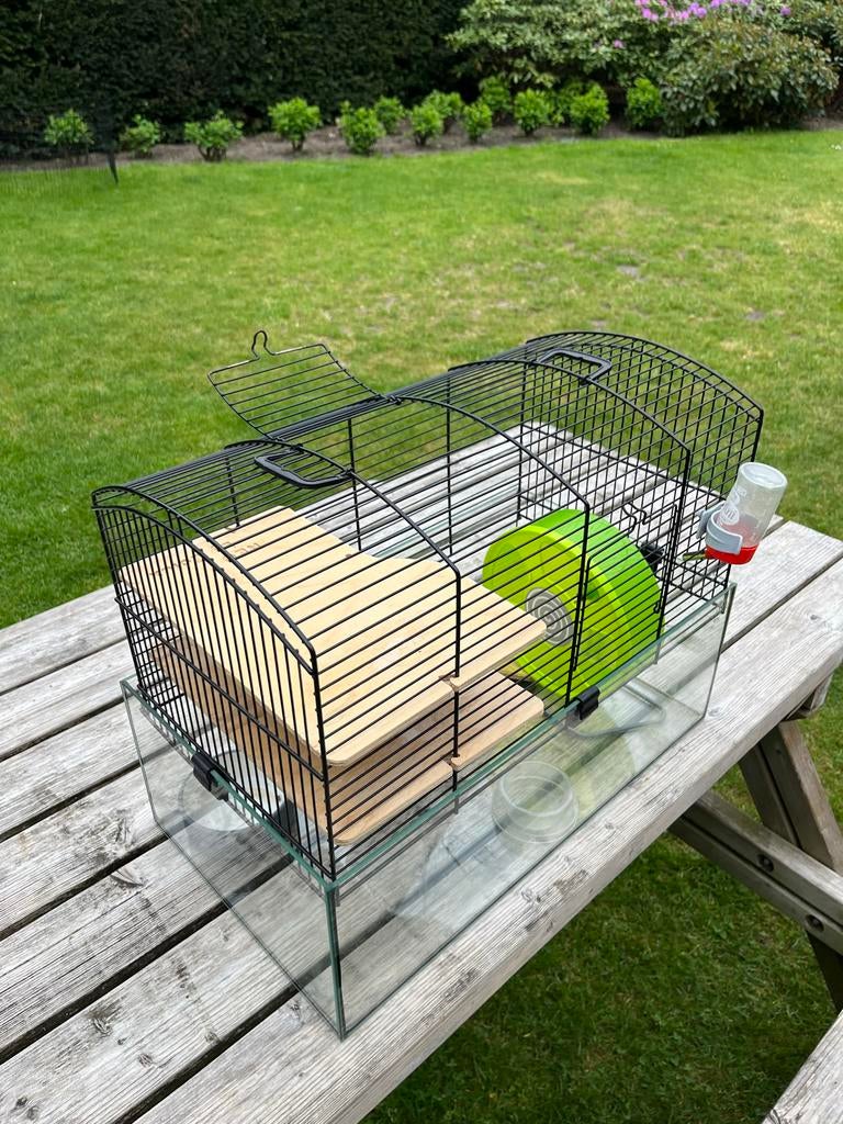 Hamsterhok te koop, Dieren en Toebehoren, Knaagdieren en Konijnen | Hokken en Kooien, Minder dan 75 cm, Zo goed als nieuw, Hok