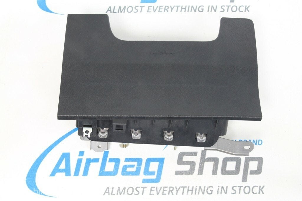 Knie airbag toyota rav4 (2013-heden)