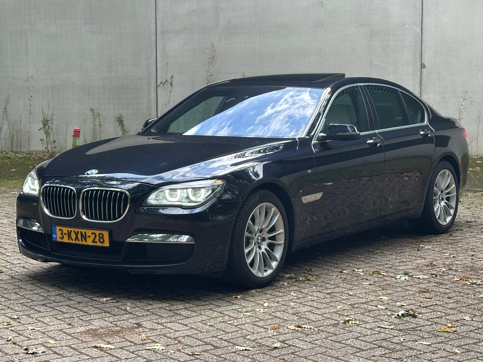 BMW 7-Serie 740i 320pk Aut 2013 Zwart, Auto's, 320 pk, Zwart, Origineel Nederlands, Particulier