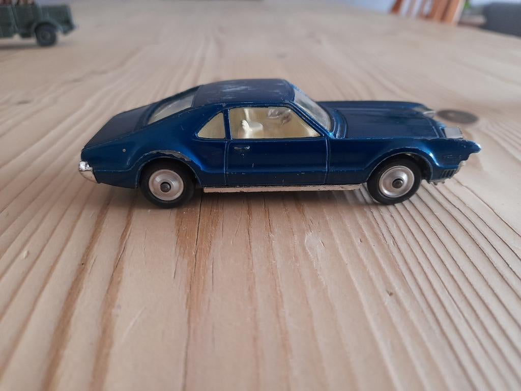 Corgi toys Oldsmobile Tornado, Hobby en Vrije tijd, Modelauto's | 1:43, Ophalen of Verzenden, Gebruikt, Auto, Corgi